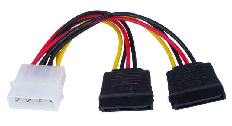 Redukce napájení MOLEX na 2x SATA