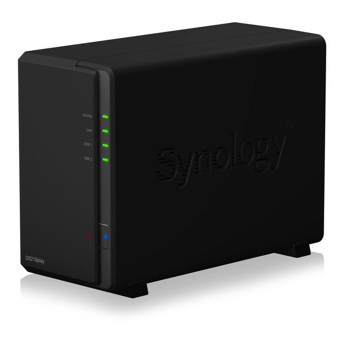 SYNOLOGY DS218play NAS. Externí NAS server, stolní provedení, černá barva, pro 2x SATA HDD, 2x USB 3.0, 1x Gigabit LAN, paměť 1 GB DDR4, spotřeba 16,8 W v provozu